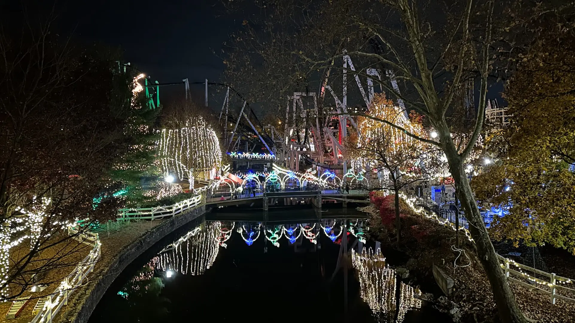 Christmas lights at Hersheypark